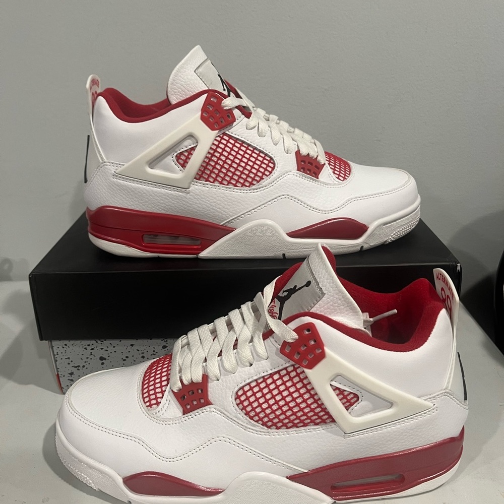 Jordan 4 Alternate 89